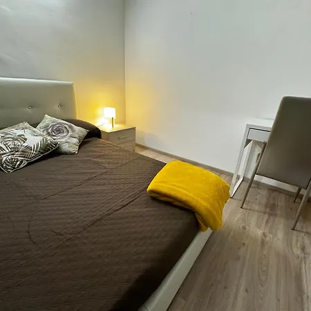 Art Del Poggio Guest house *