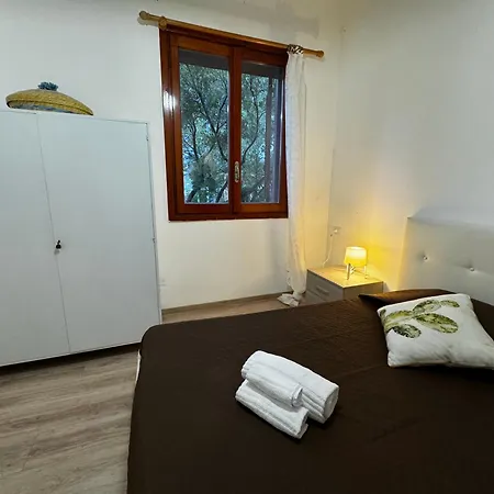 Art Del Poggio ゲストハウス