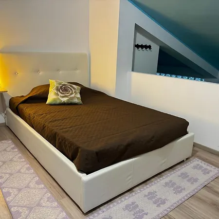 Art Del Poggio 3*