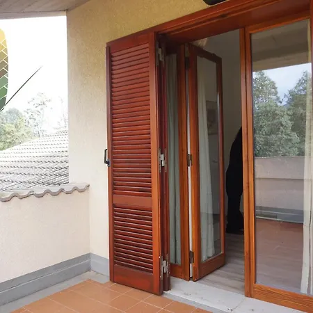 Art Del Poggio ゲストハウス