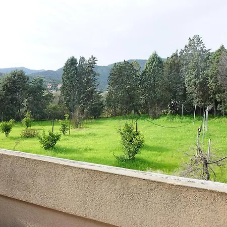 Art Del Poggio 3* カポテッラ