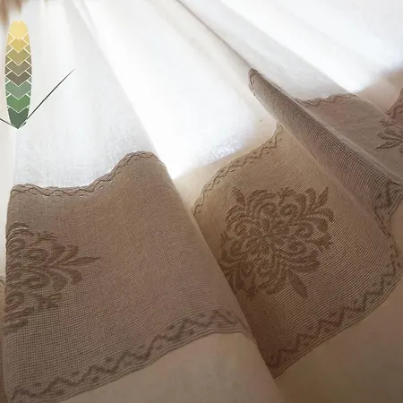 Art Del Poggio ゲストハウス